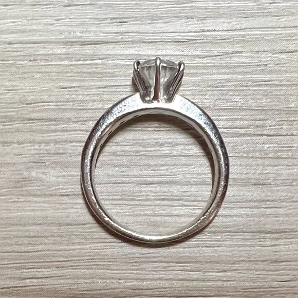 Vintage Designer Signed (FE) Sterling Silver Cubic Zirconia Ring, Size 7, 4.1g